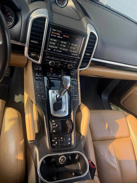 2016 Porsche 958 Cayenne - Image 8 of 13