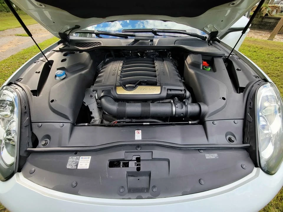 2016 Porsche 958 Cayenne - Image 12 of 12