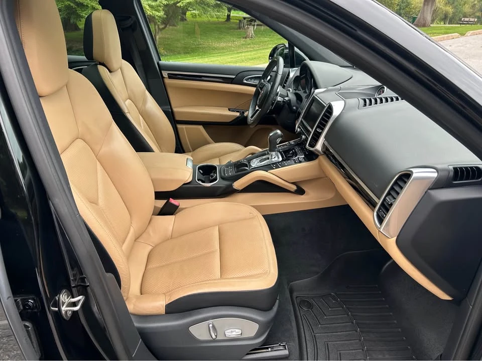 2016 Porsche 958 Cayenne - Image 15 of 20