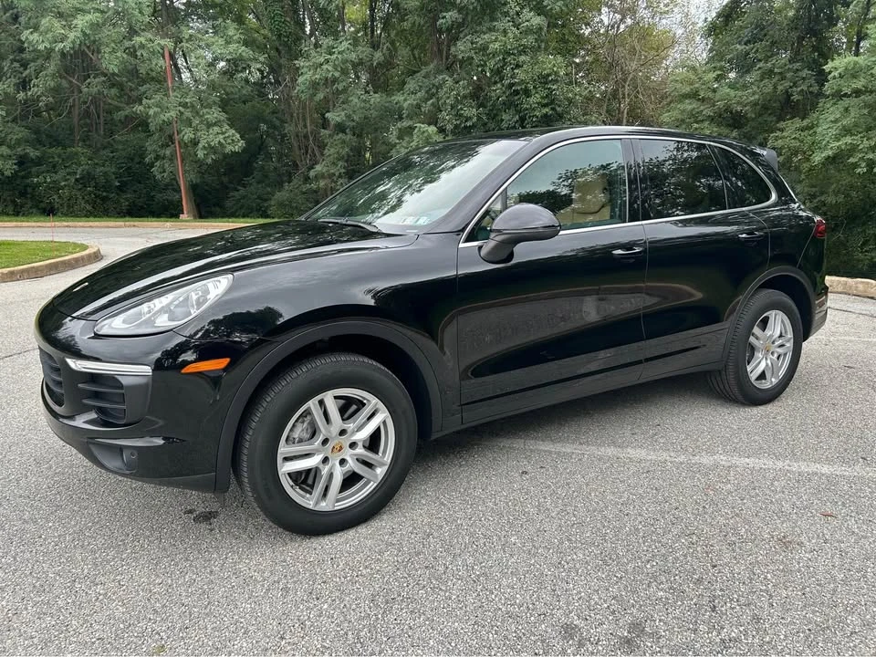 2016 Porsche 958 Cayenne - Image 9 of 20