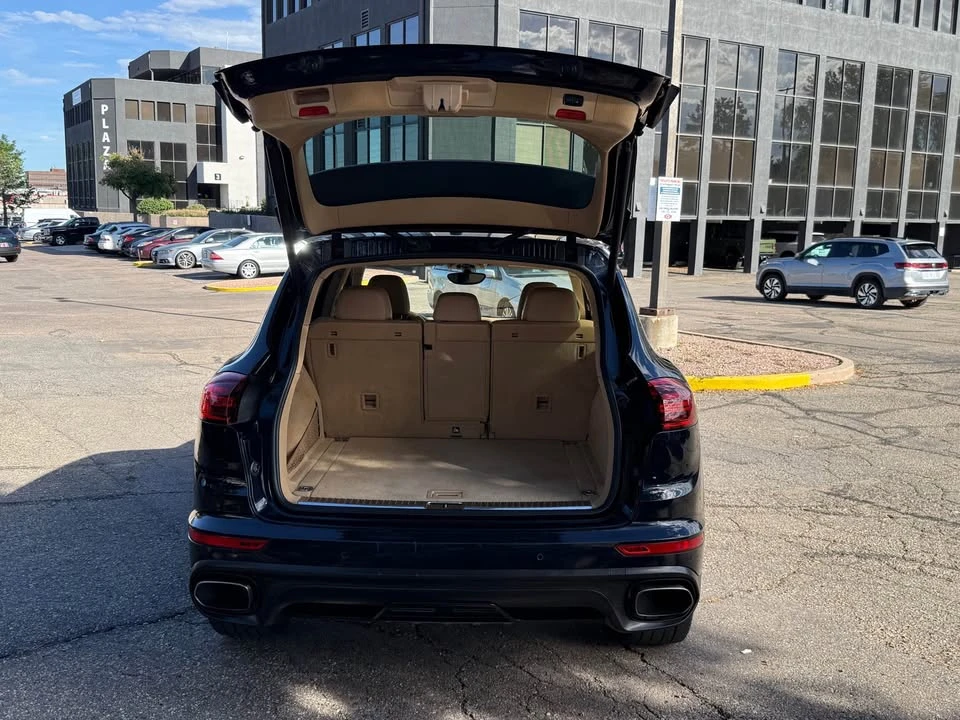 2016 Porsche 958 Cayenne - Image 7 of 20