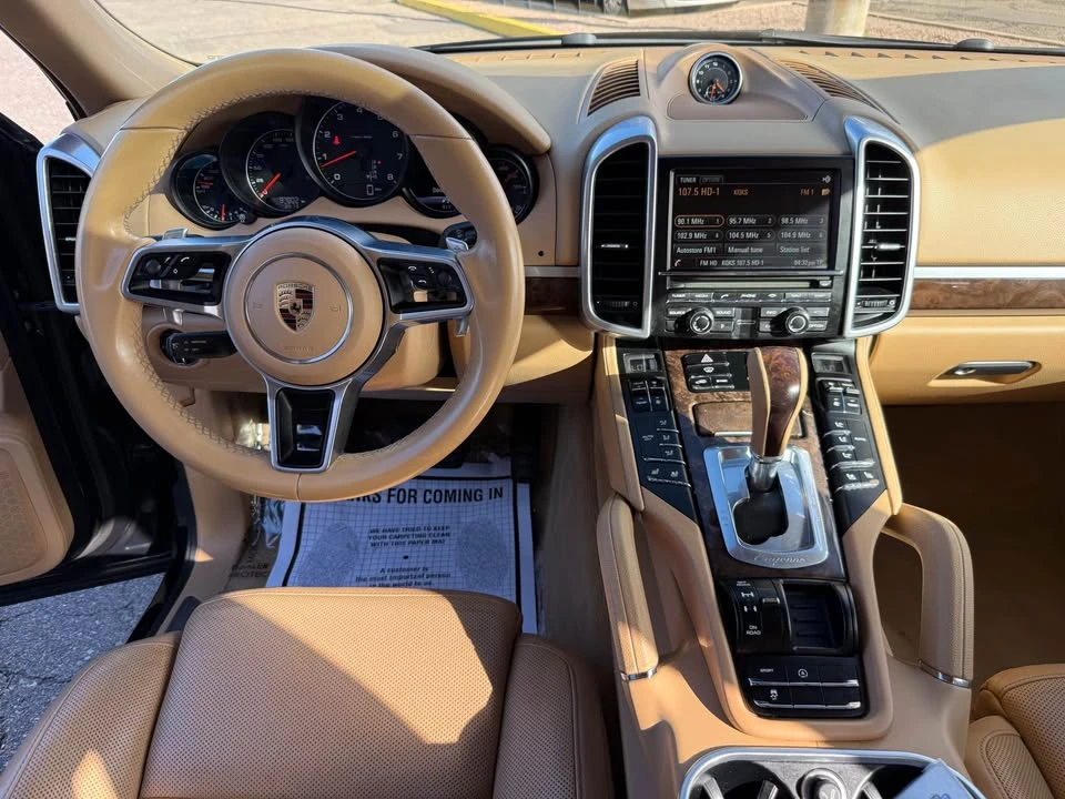 2016 Porsche 958 Cayenne - Image 14 of 20
