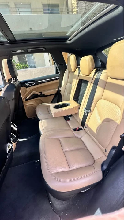 2016 Porsche 958 Cayenne - Image 8 of 20