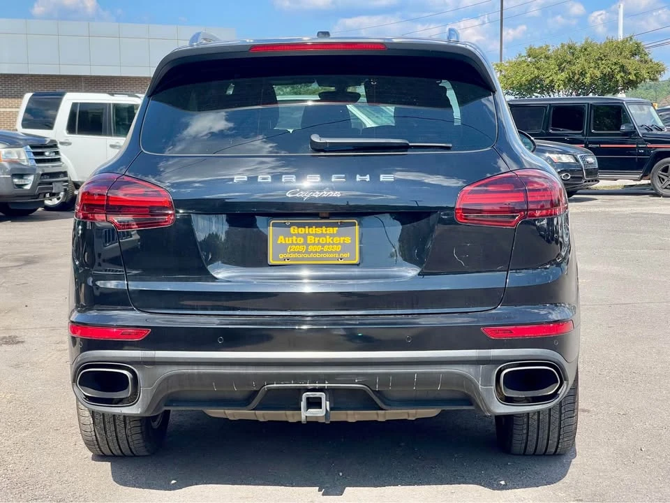 2016 Porsche 958 Cayenne - Image 3 of 8
