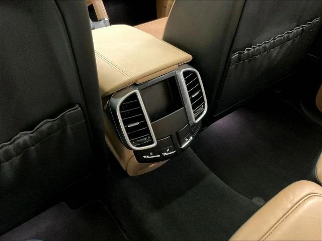 2016 Porsche 958 Cayenne - Image 19 of 31
