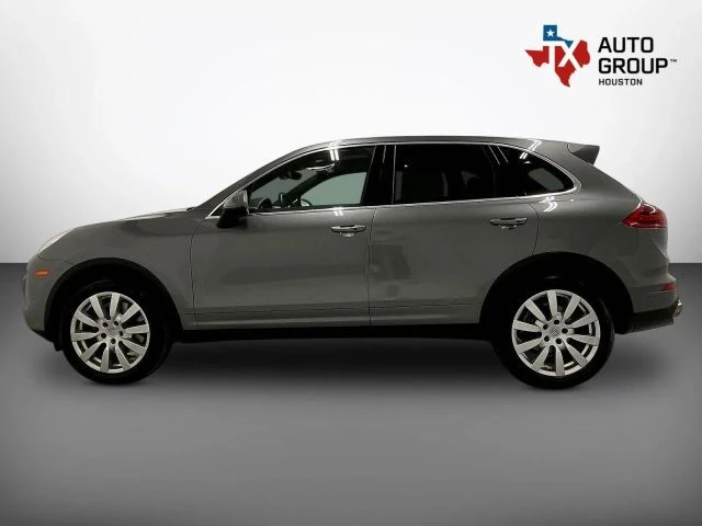 2016 Porsche 958 Cayenne - Image 10 of 31