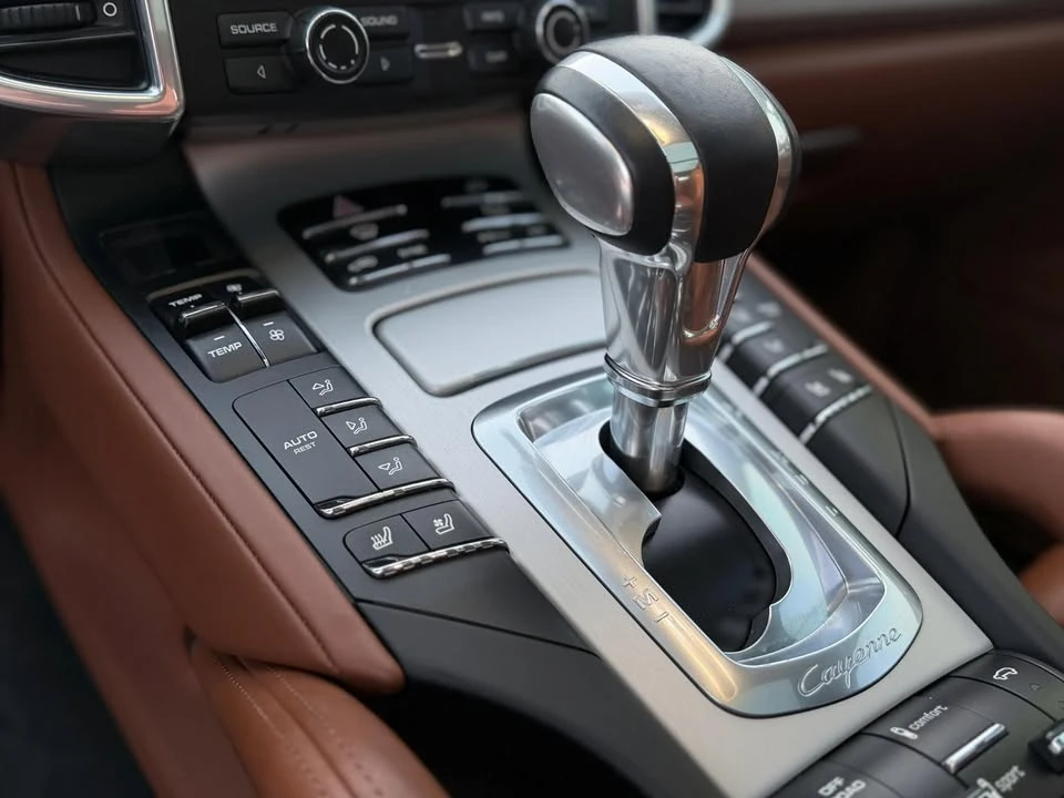 2016 Porsche 958 Cayenne Turbo - Image 12 of 20