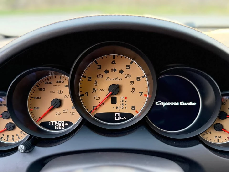 2016 Porsche 958 Cayenne Turbo - Image 14 of 20