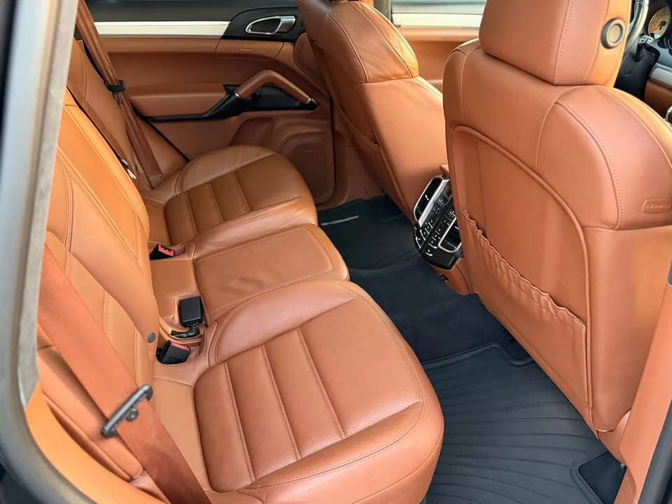 2016 Porsche 958 Cayenne Turbo - Image 10 of 20