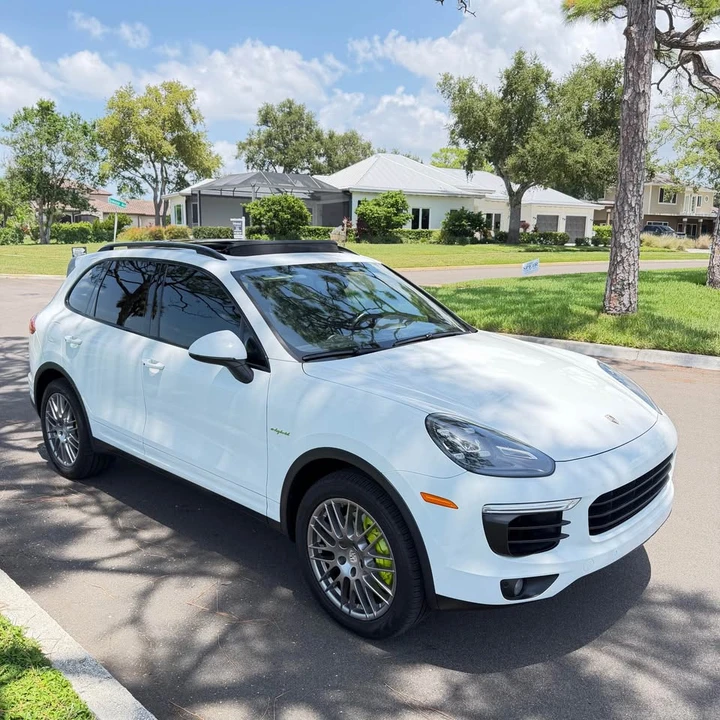 2016 Porsche 958 Cayenne - Image 3 of 20