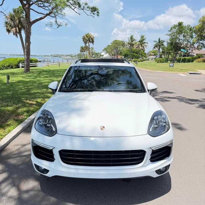 2016 Porsche 958 Cayenne - Image 4 of 20