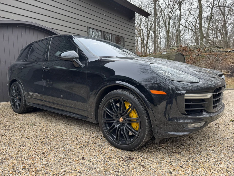 2016 Porsche 958 Cayenne Turbo S - Image 3 of 7