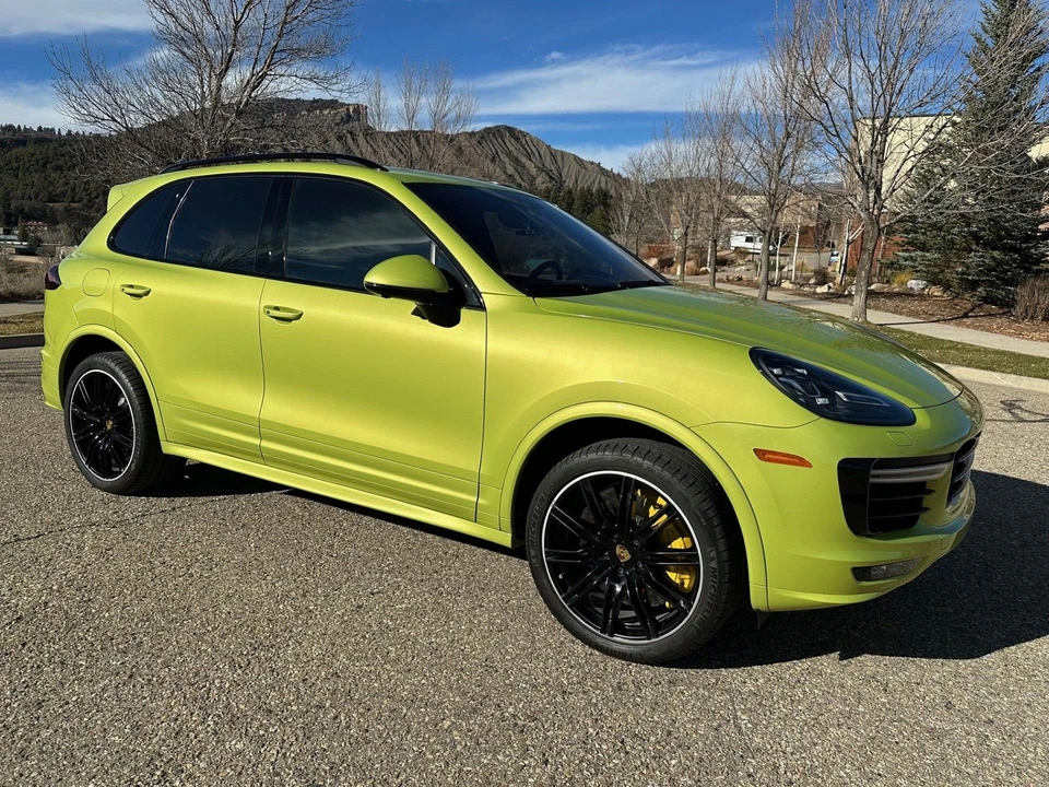 2016 Porsche 958 Cayenne Turbo S - Image 2 of 22