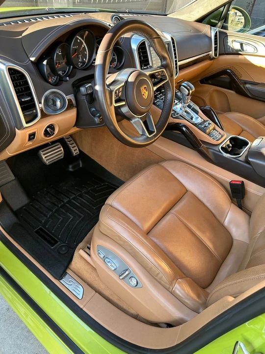 2016 Porsche 958 Cayenne Turbo S - Image 9 of 22