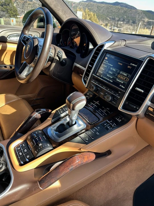 2016 Porsche 958 Cayenne Turbo S - Image 13 of 22