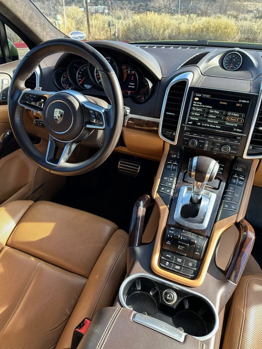 2016 Porsche 958 Cayenne Turbo S - Image 14 of 22