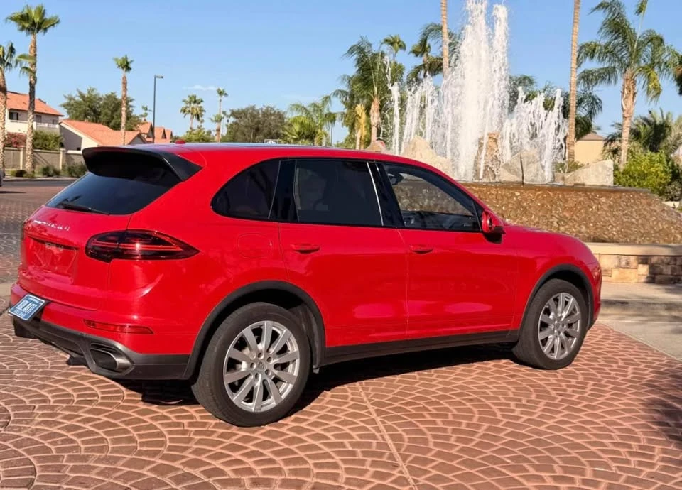 2016 Porsche 958 Cayenne Turbo S - Image 5 of 19
