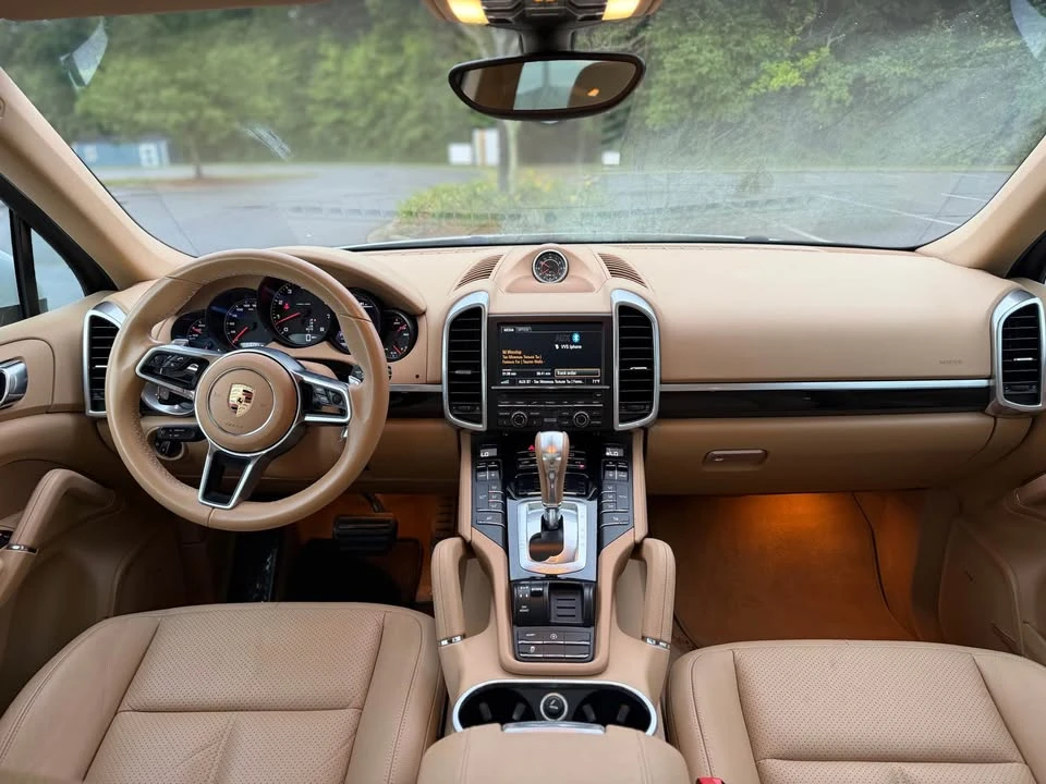 2016 Porsche 958 Cayenne Turbo S - Image 11 of 20
