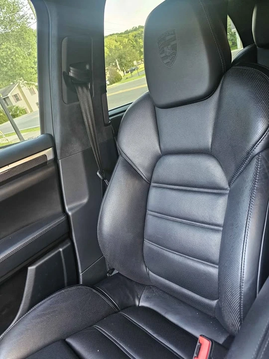 2016 Porsche 958 Cayenne Turbo S - Image 10 of 12