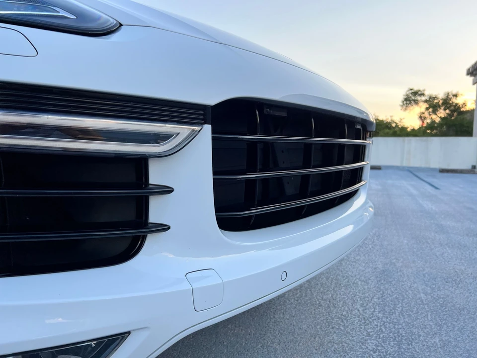 2016 Porsche 958 Cayenne Turbo S - Image 24 of 31