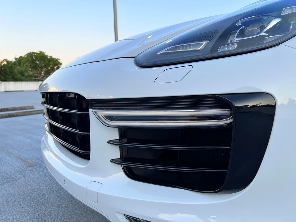 2016 Porsche 958 Cayenne Turbo S - Image 30 of 31