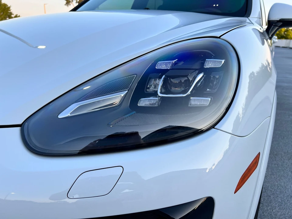 2016 Porsche 958 Cayenne Turbo S - Image 31 of 31