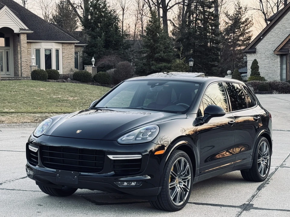 2016 Porsche 958 Cayenne Turbo - Image 4 of 31