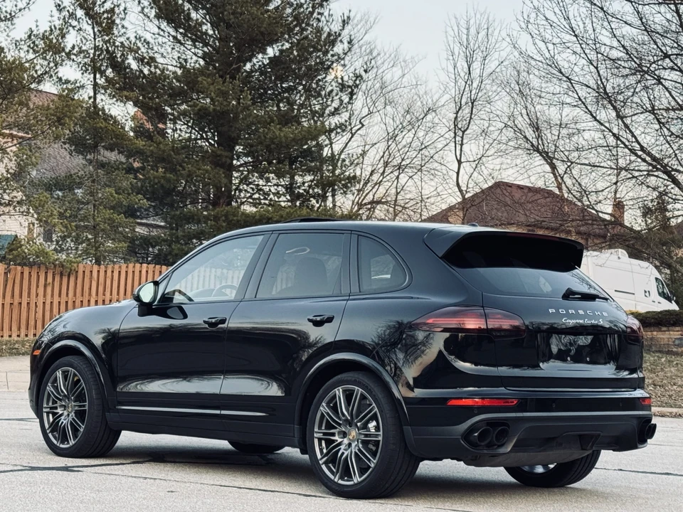 2016 Porsche 958 Cayenne Turbo - Image 28 of 31