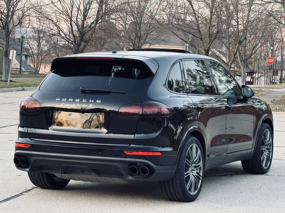 2016 Porsche 958 Cayenne Turbo - Image 22 of 31