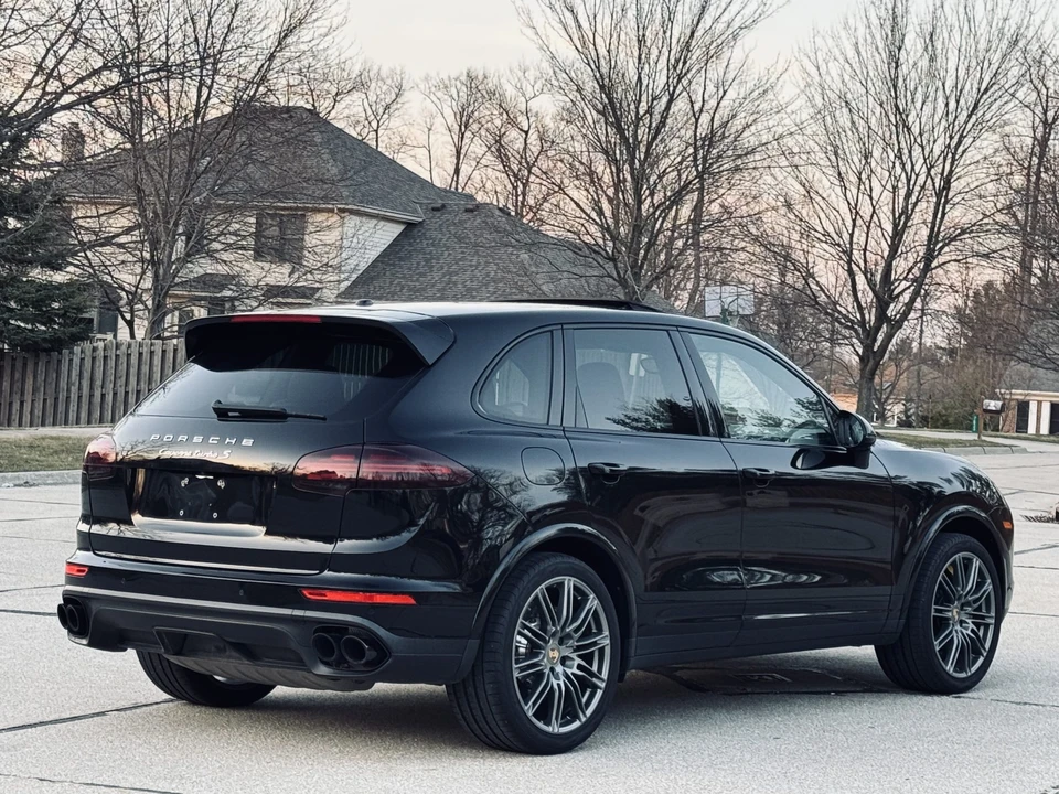 2016 Porsche 958 Cayenne Turbo - Image 21 of 31