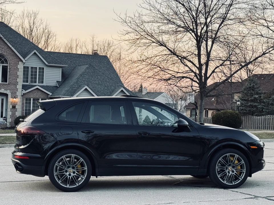 2016 Porsche 958 Cayenne Turbo - Image 18 of 31