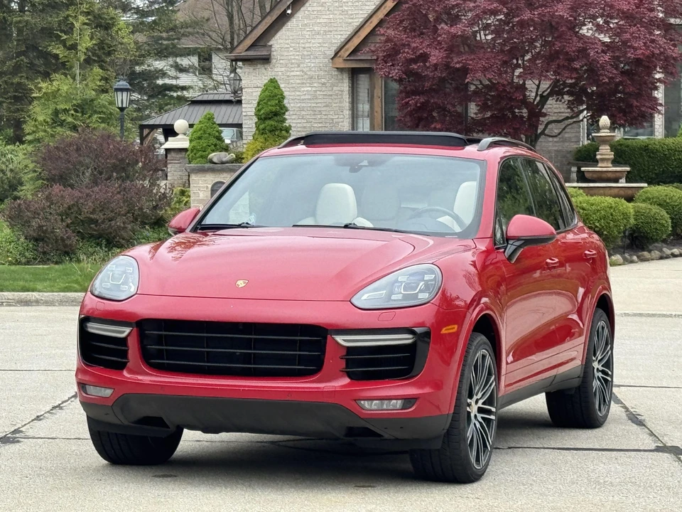 2016 Porsche 958 Cayenne Turbo S - Image 3 of 31