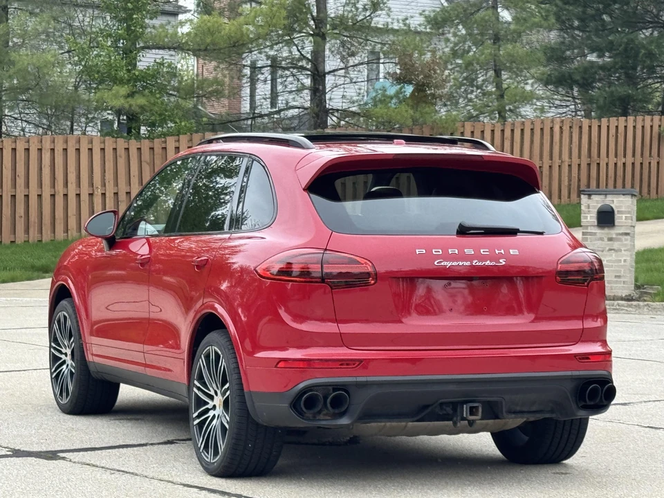 2016 Porsche 958 Cayenne Turbo S - Image 14 of 31