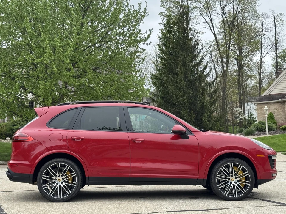 2016 Porsche 958 Cayenne Turbo S - Image 23 of 31