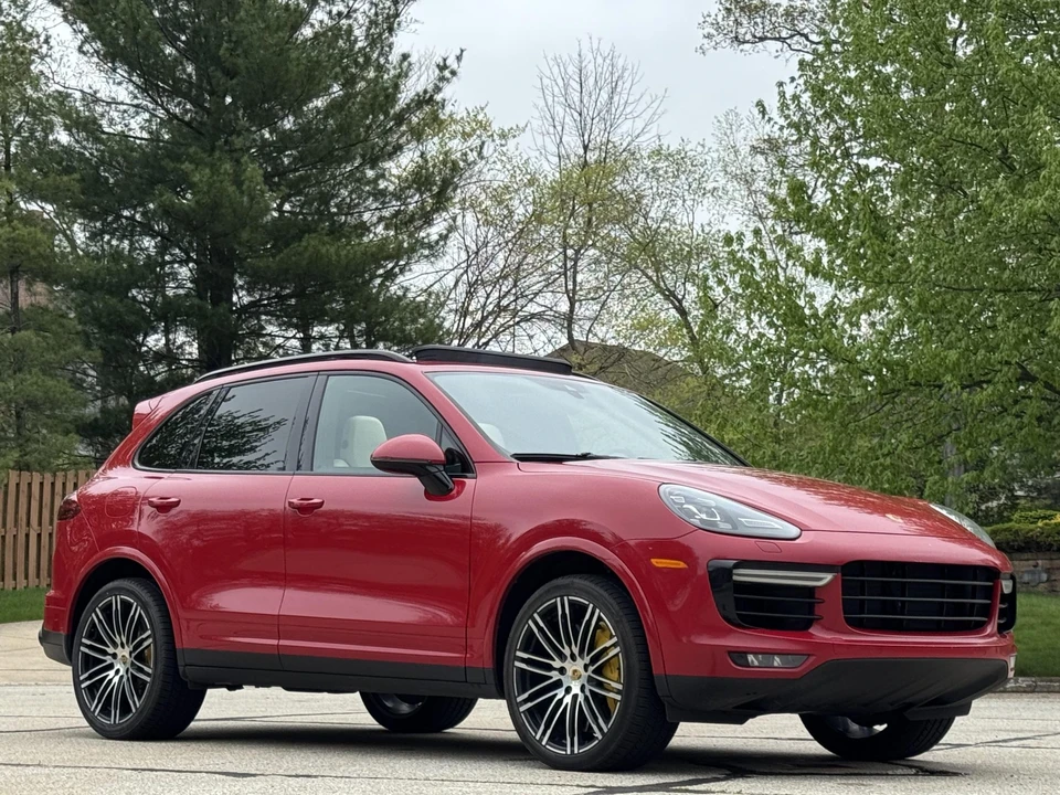 2016 Porsche 958 Cayenne Turbo S - Image 26 of 31