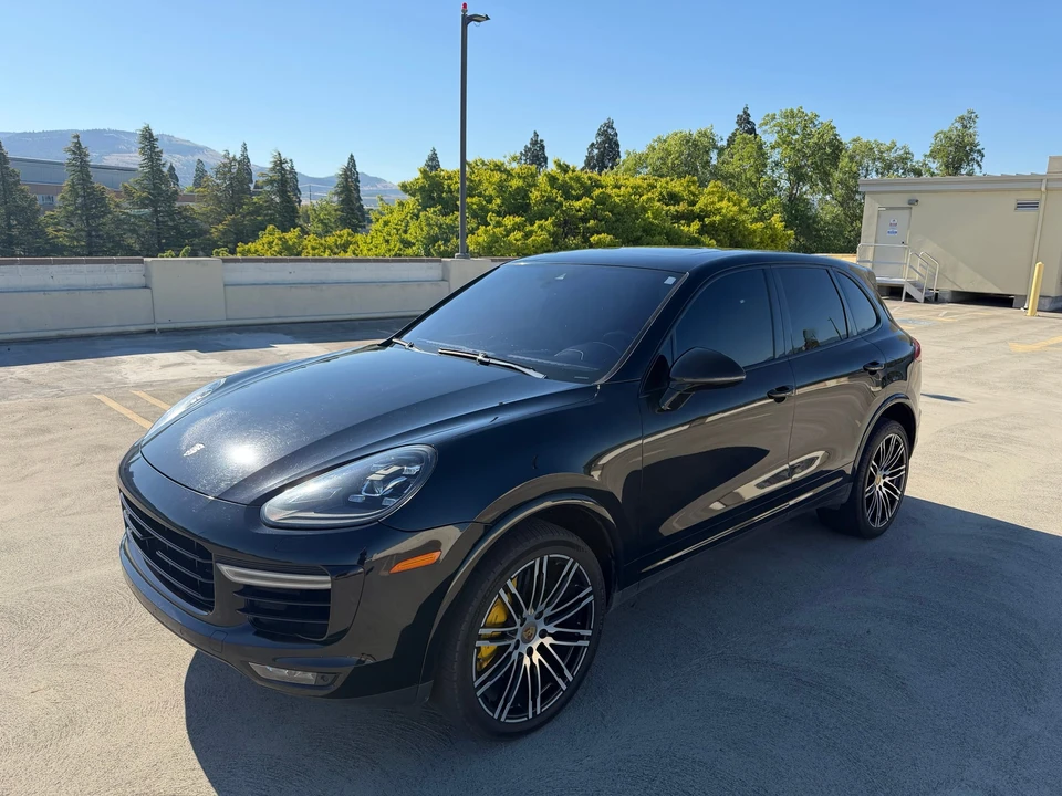 2016 Porsche 958 Cayenne Turbo S - Image 5 of 31