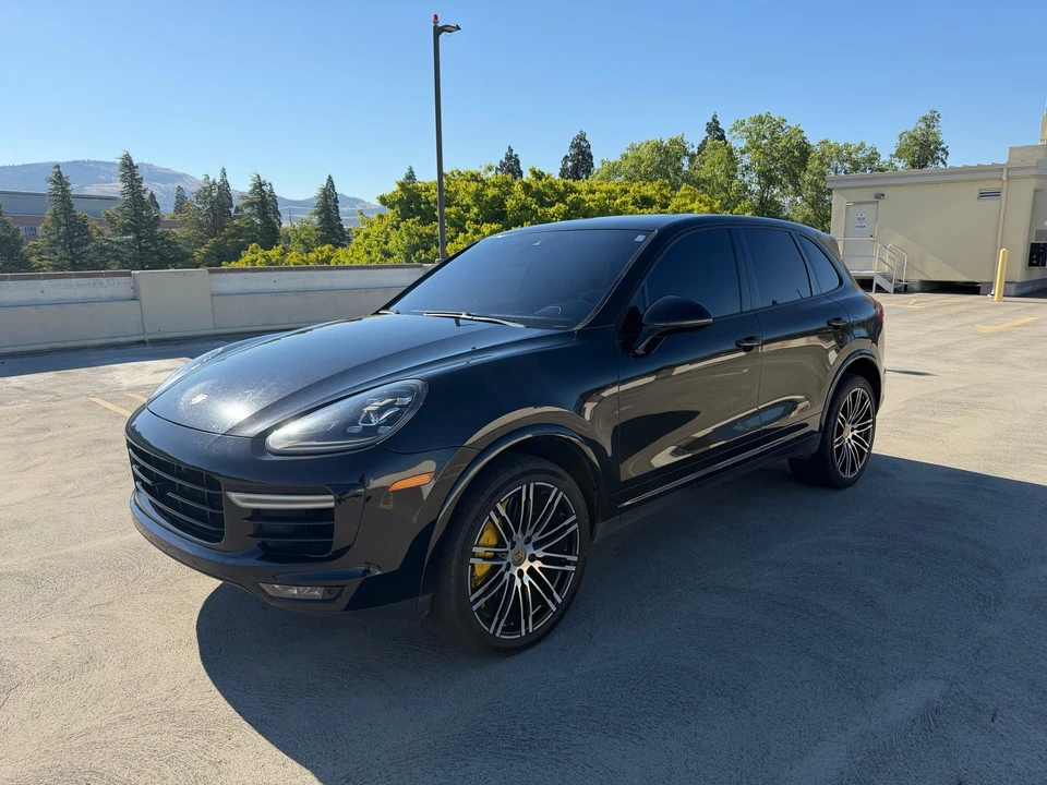 2016 Porsche 958 Cayenne Turbo S - Image 7 of 31