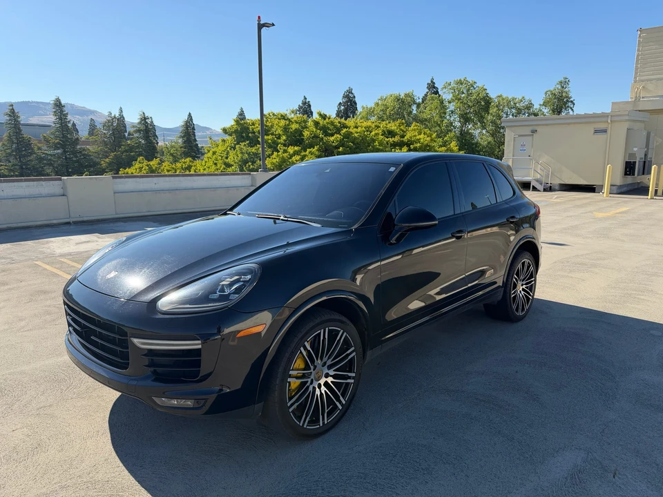 2016 Porsche 958 Cayenne Turbo S - Image 6 of 31