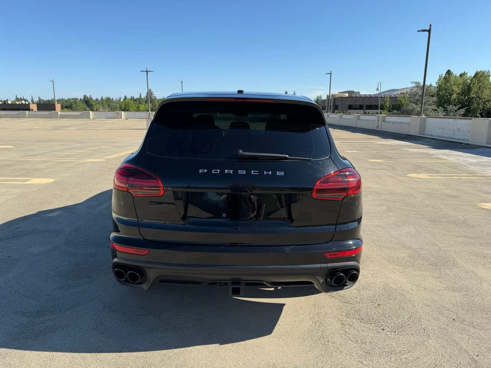 2016 Porsche 958 Cayenne Turbo S - Image 22 of 31