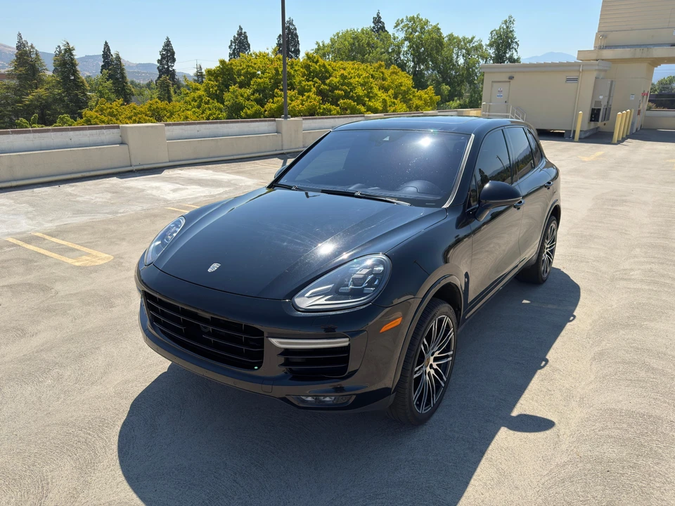 2016 Porsche 958 Cayenne Turbo S - Image 7 of 31
