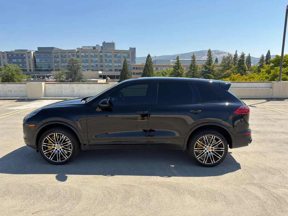 2016 Porsche 958 Cayenne Turbo S - Image 15 of 31