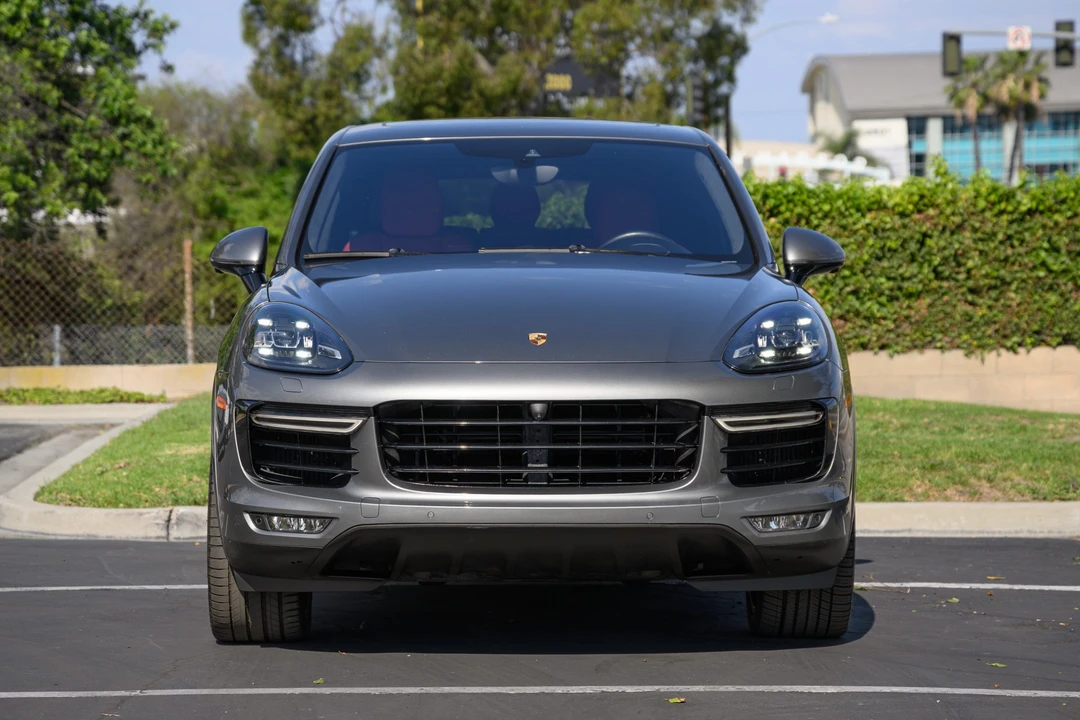 2016 Porsche 958 Cayenne Turbo - Image 2 of 31