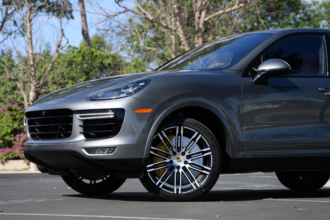 2016 Porsche 958 Cayenne Turbo - Image 20 of 31