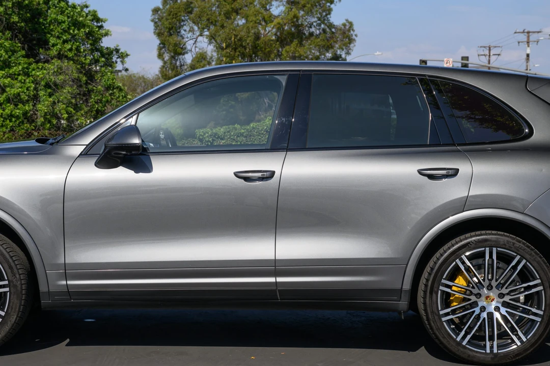 2016 Porsche 958 Cayenne Turbo - Image 21 of 31