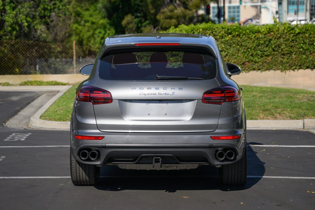 2016 Porsche 958 Cayenne Turbo - Image 12 of 31
