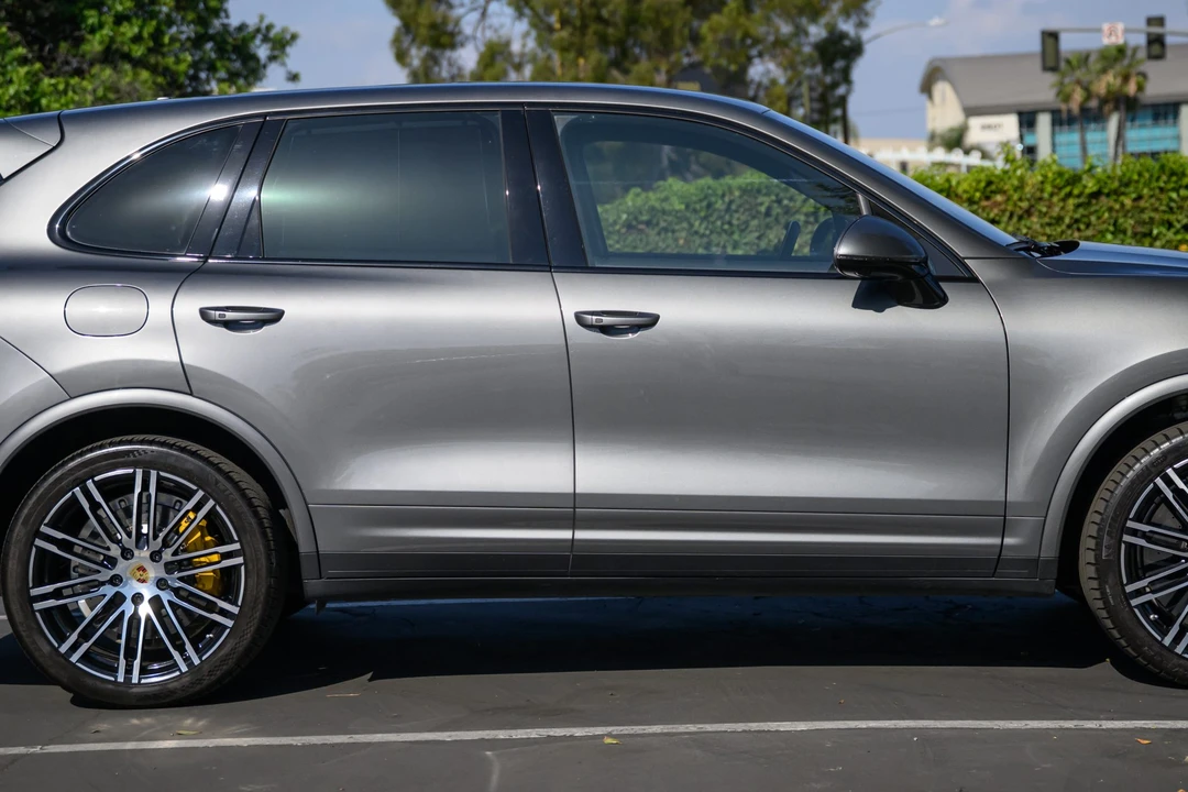 2016 Porsche 958 Cayenne Turbo - Image 25 of 31