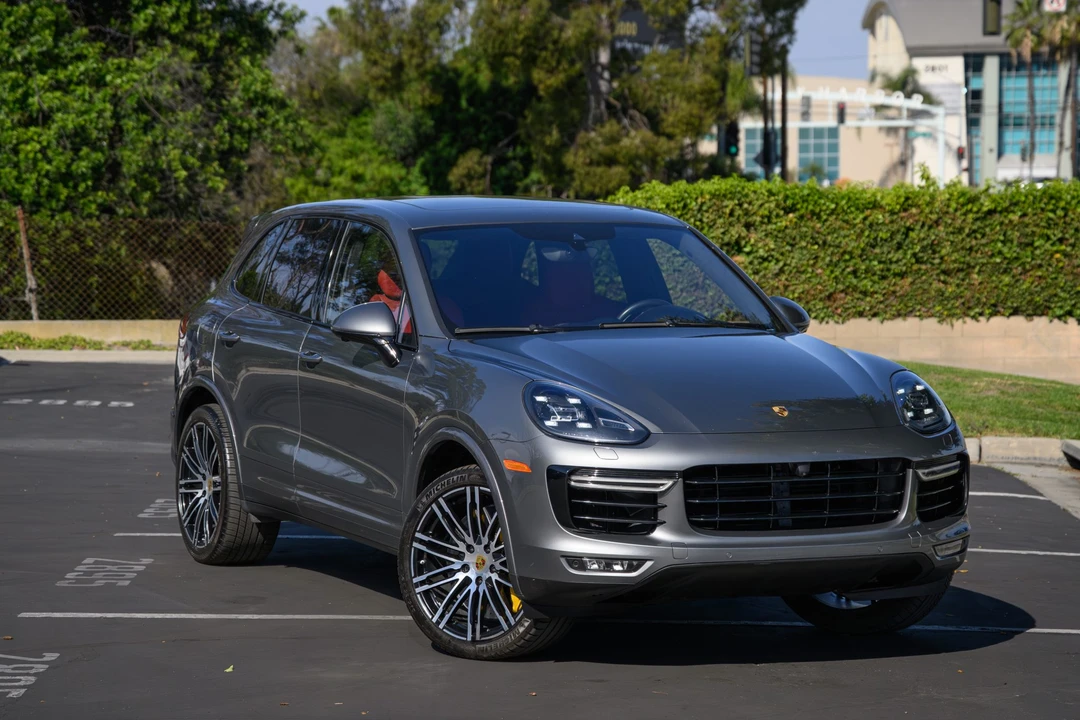 2016 Porsche 958 Cayenne Turbo - Image 18 of 31