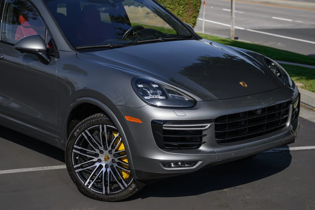 2016 Porsche 958 Cayenne Turbo - Image 28 of 31