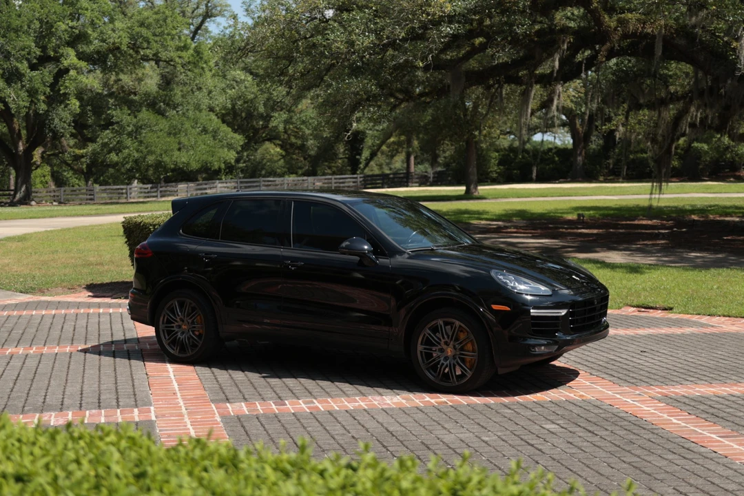 2016 Porsche 958 Cayenne Turbo - Image 6 of 31