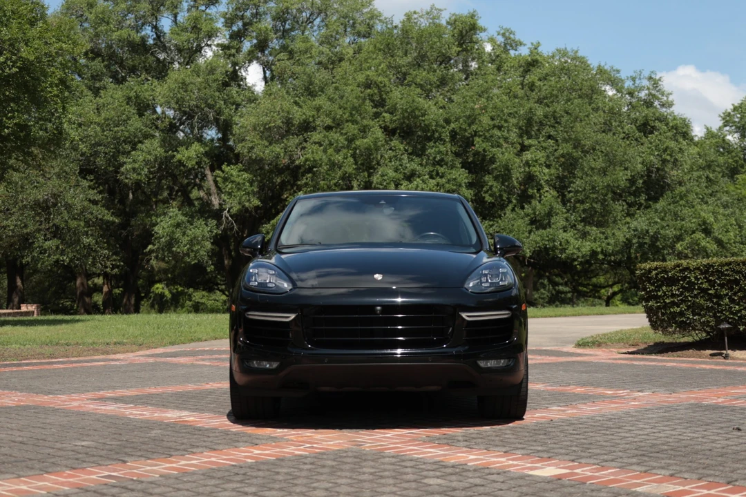 2016 Porsche 958 Cayenne Turbo - Image 3 of 31